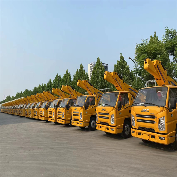 蓬莱路灯车高空作业车出租|市政维修|广告安装