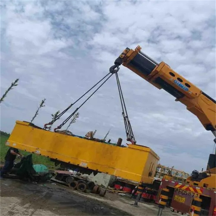 蓬莱随车吊吊集装箱怎么吊